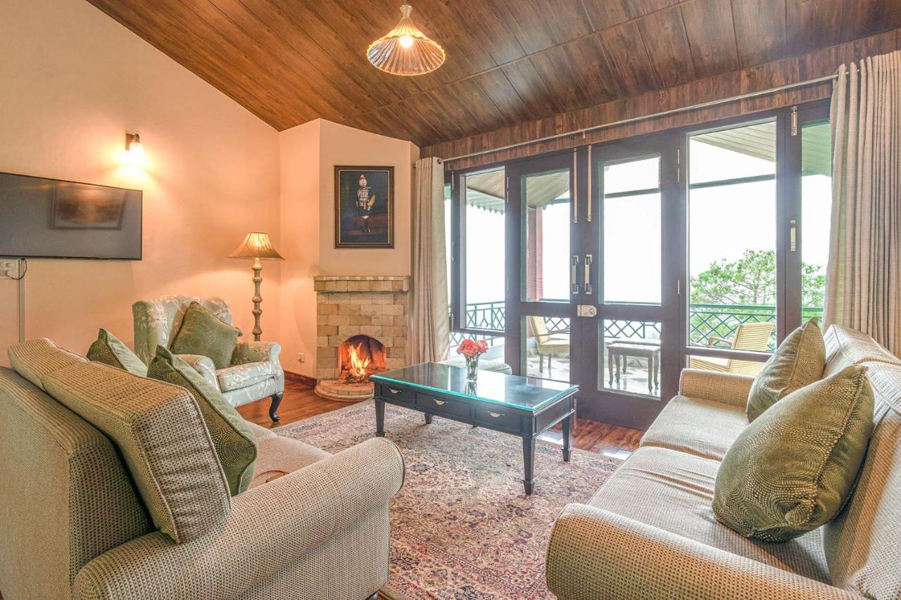 Stayvista At Cecil Cottages With Barbeque, Hill View Kasauli Luaran gambar