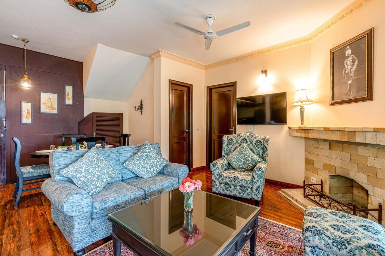 Stayvista At Cecil Cottages With Barbeque, Hill View Kasauli Luaran gambar