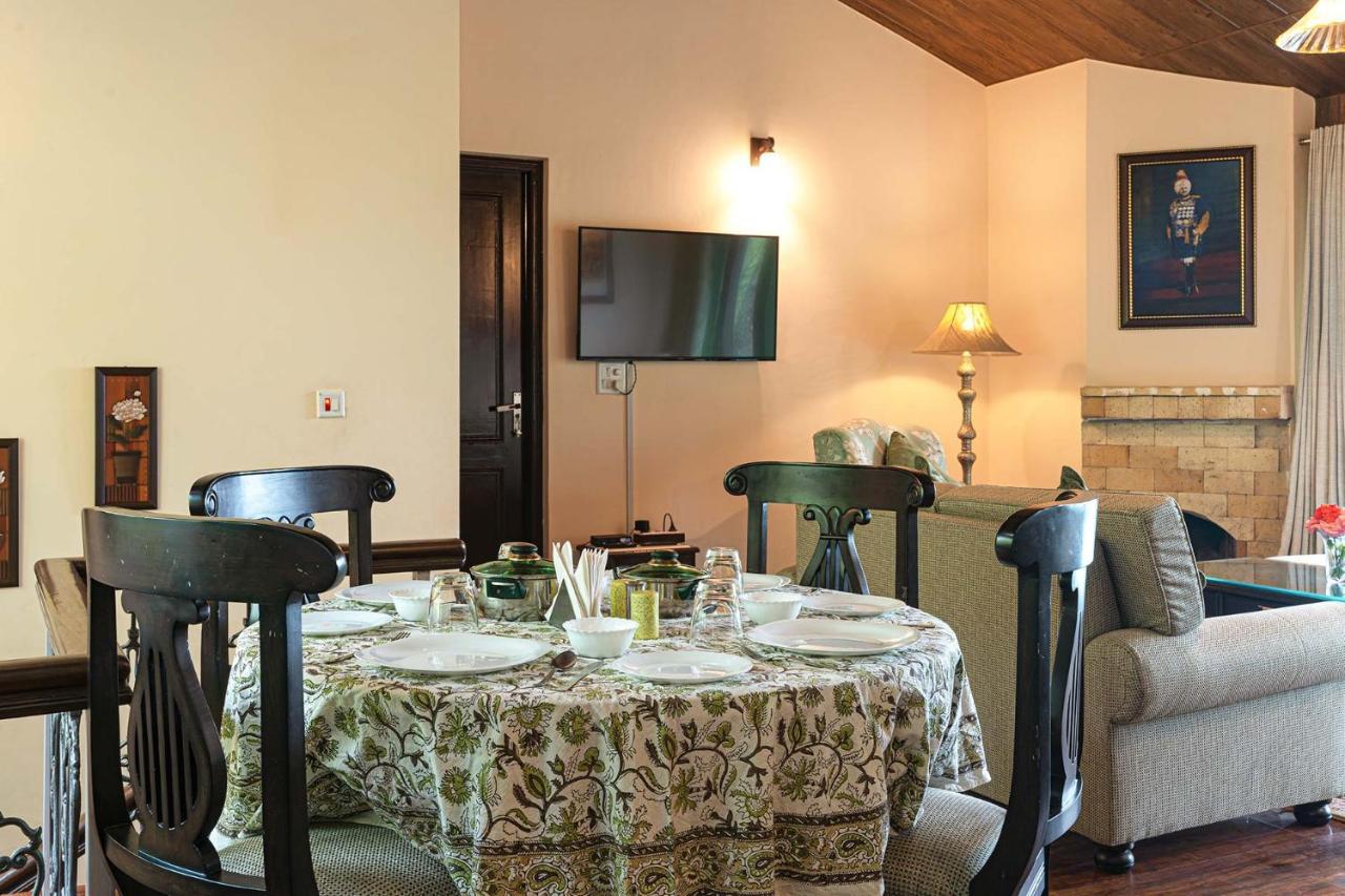 Stayvista At Cecil Cottages With Barbeque, Hill View Kasauli Luaran gambar